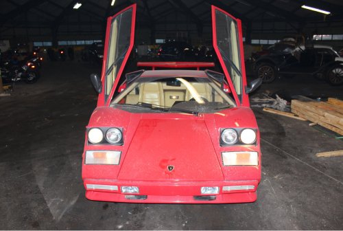1983 Lamborghini in 20ft