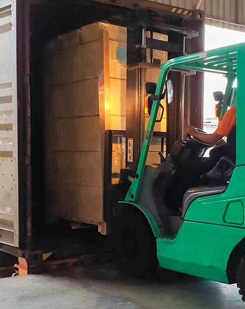 What Is Transloading and Why It Matters in Global Shipping